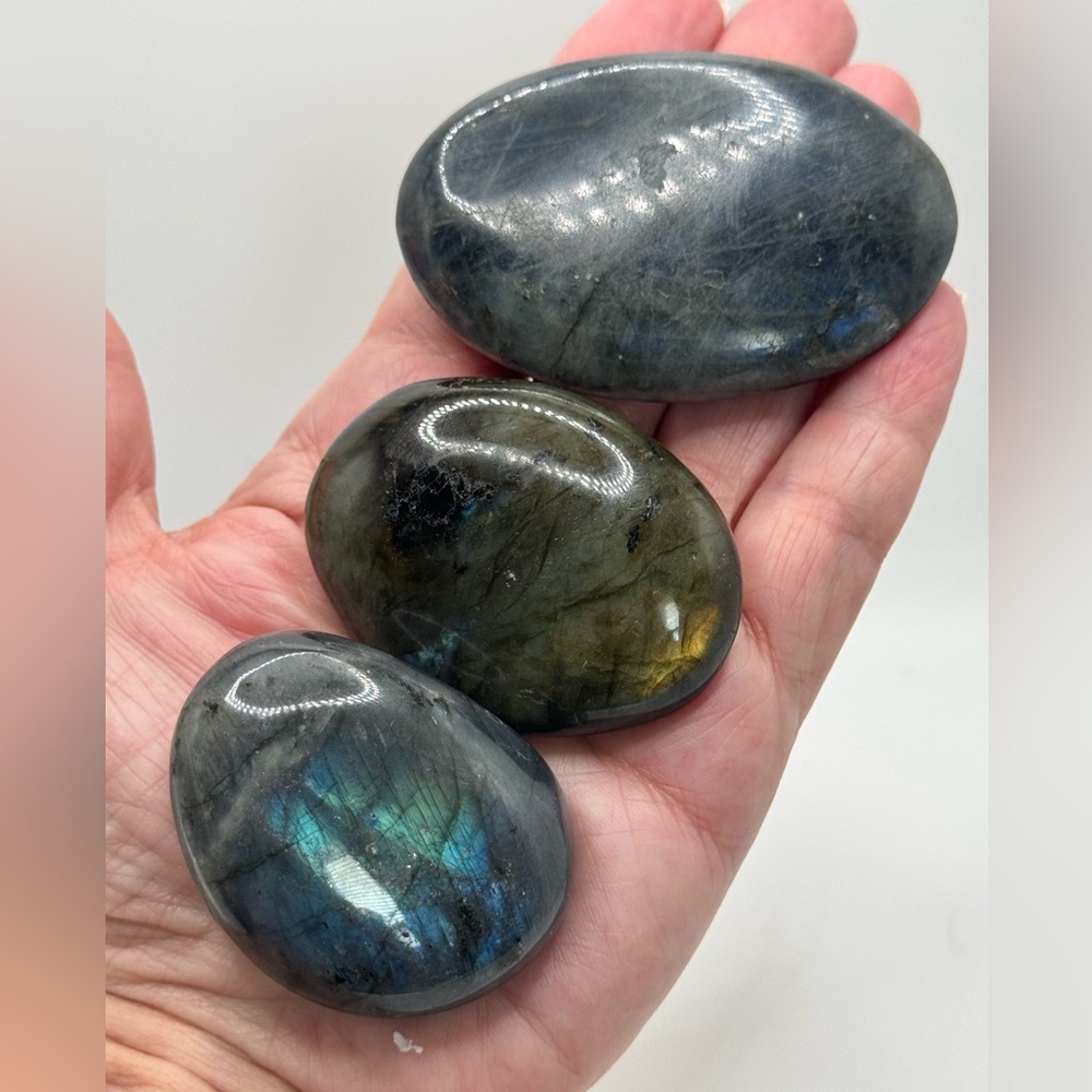 Labradorite Palm Stone Bundle